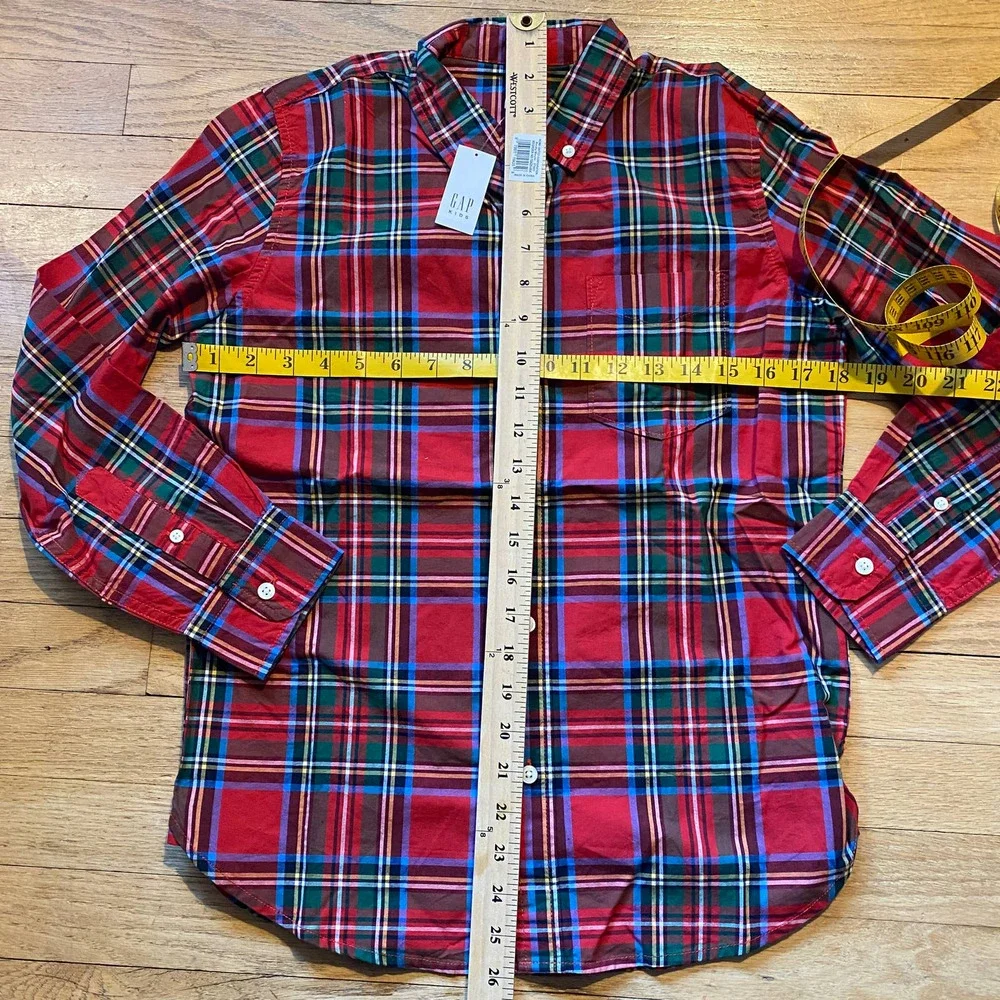 NWT Gap GapKids Plaid Holiday Tartan Plaid Poplin Button-Up Shirt (Size XL/ 12)